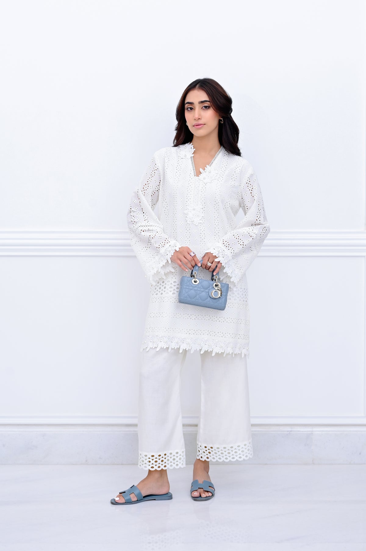Blanche Chikan Set