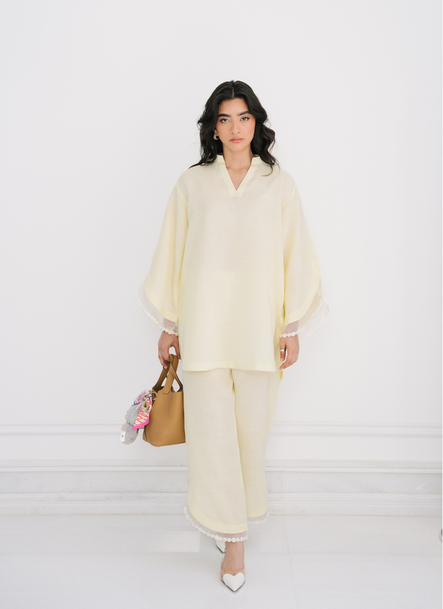 Lily Set Butter Yellow